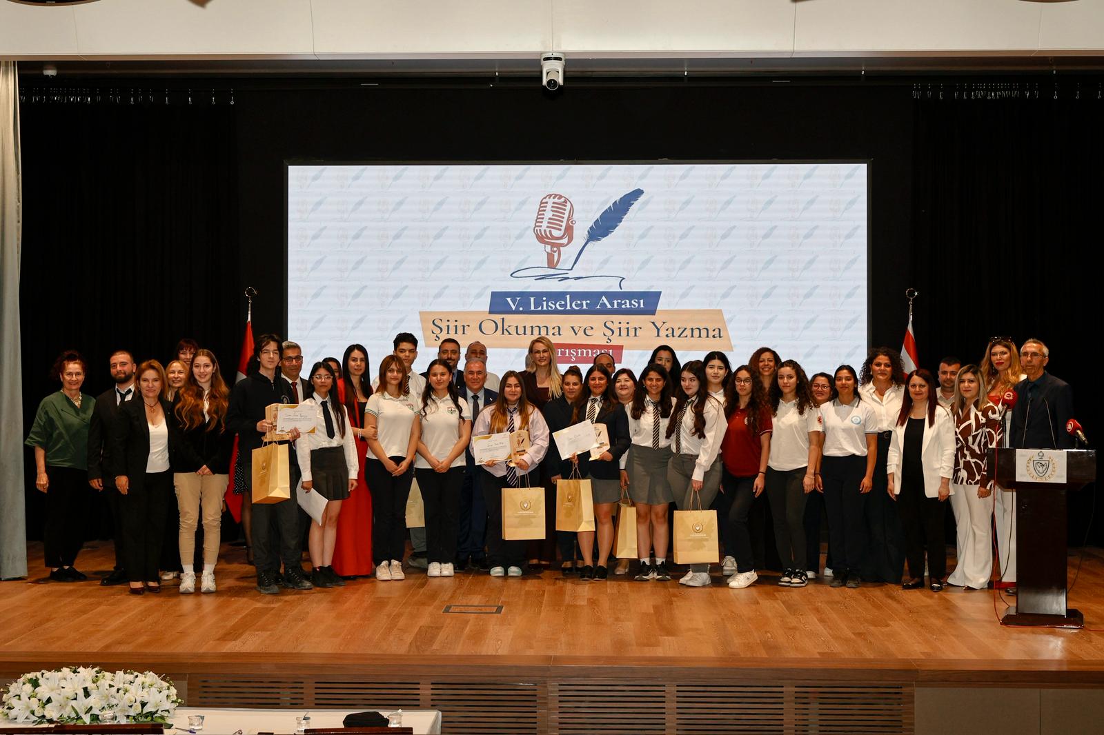 “5. Liselerarası Şiir Okuma ve Yazma Yarışması” Cumhurbaşkanlığı’nda yapıldı