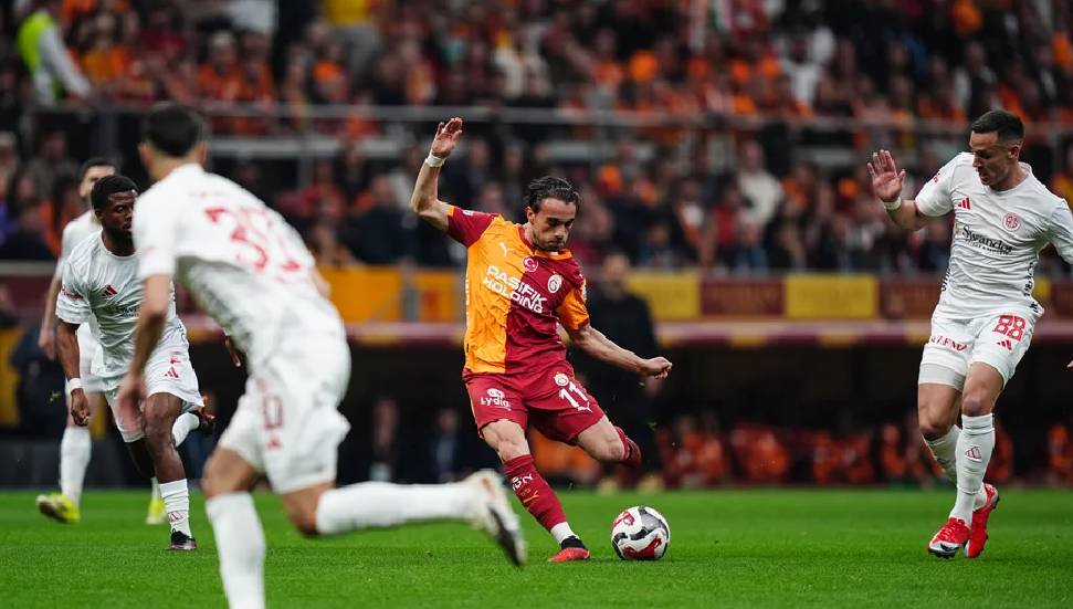 Şampiyon Galatasaray!