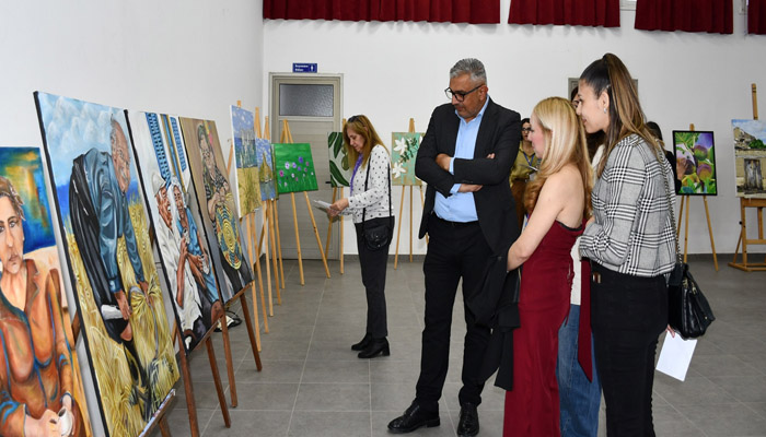 Mesarya’da “Adadan Esintiler” sergisi ziyarete açıldı